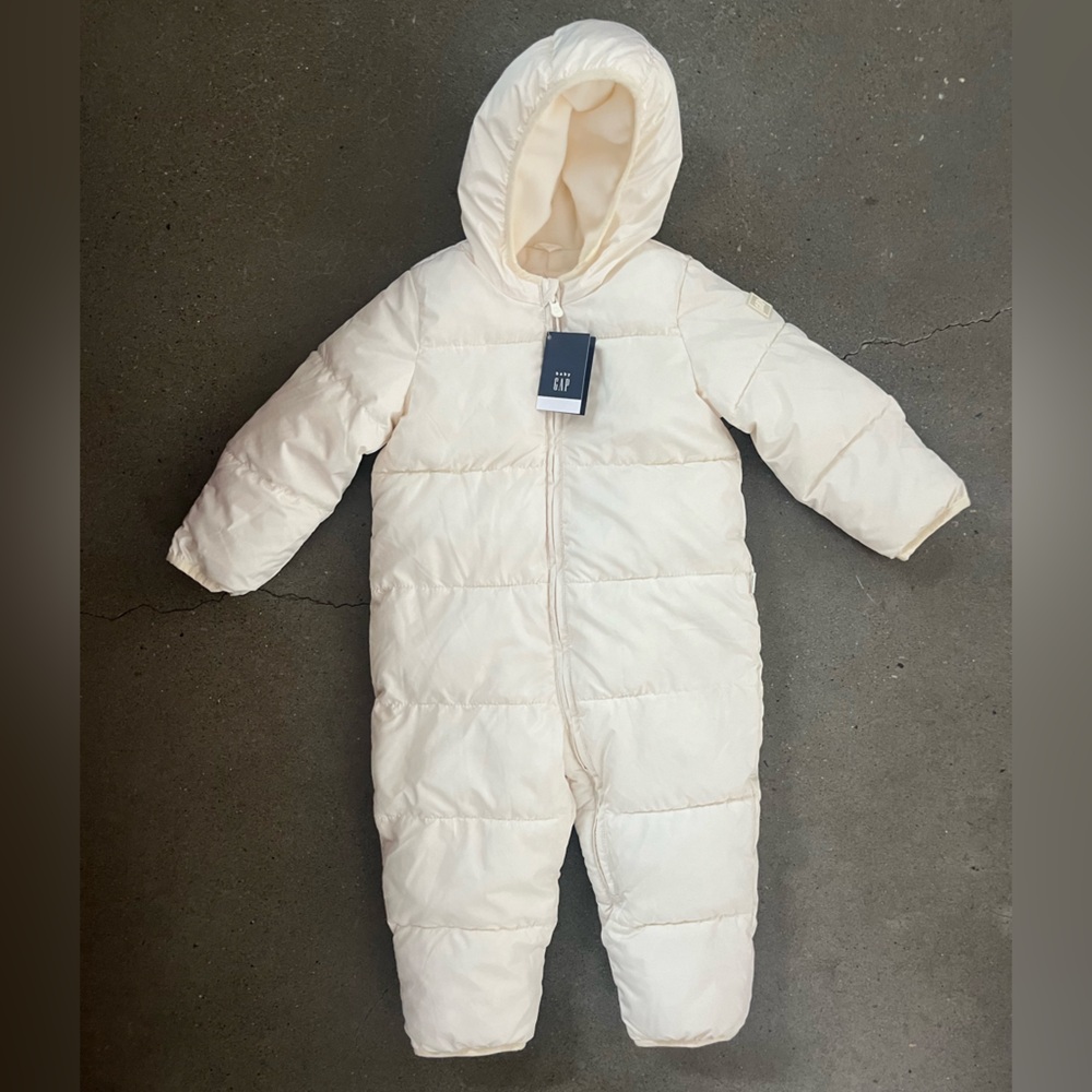 New Baby Gap Off-White Warm Puffy Snowsuit
